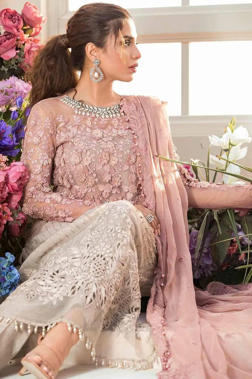 Aiman - 2101 pakistani fashion outfit with coordinated formal styling.